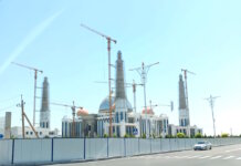 Садака в мечети города Аркадага спровоцировала скачок цен на мясо