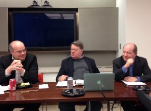 На фото (справа налево): Дмитрий Горенбург, автор исследования, Скотт Хортон - консультант по Центральной Азии, Майкл Холл - Фонд Открытое Общество, Нью-Йорк